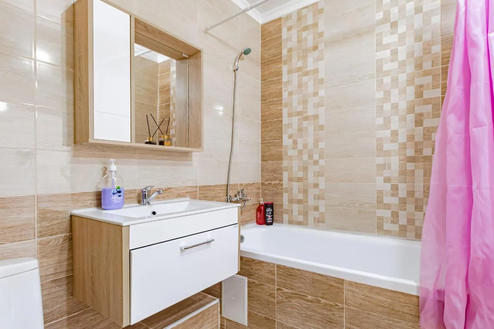 Apartment Евродвушка На Улице Толе Би Nur-Sultan